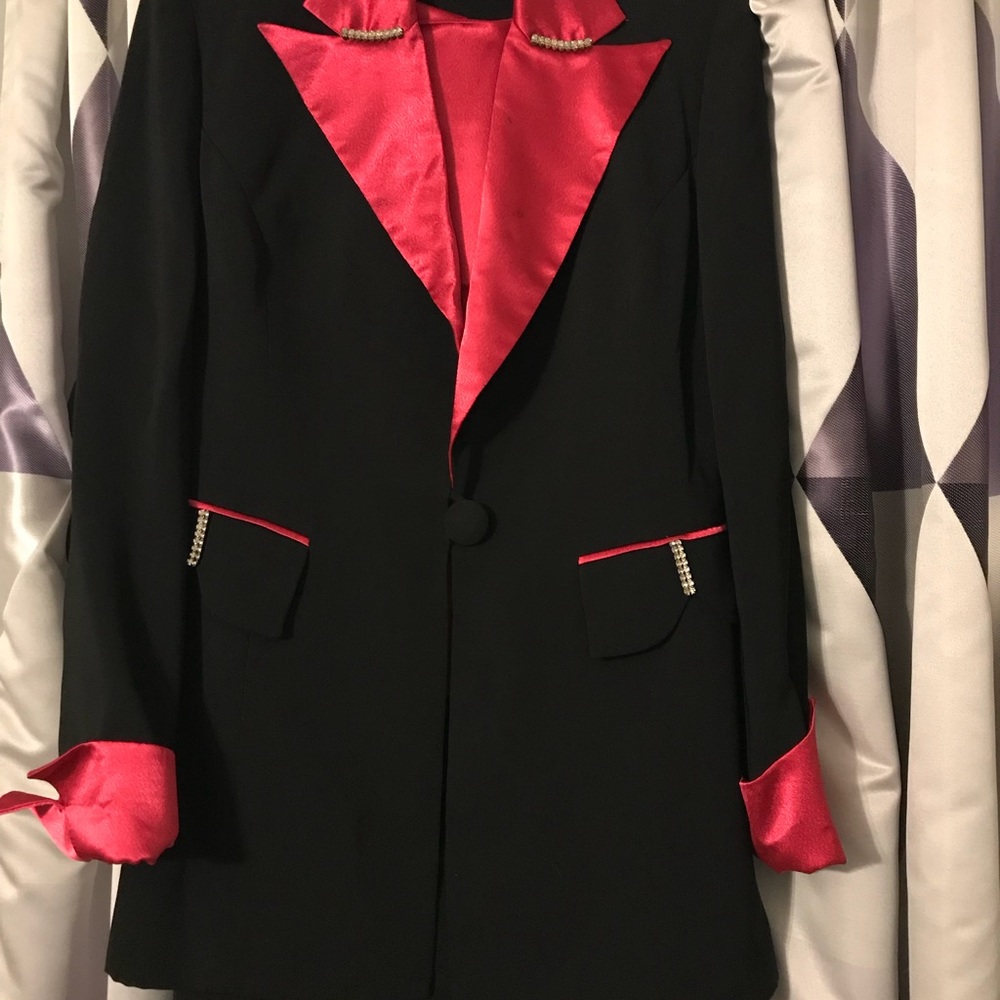 Black and fushia 3 piece skirt suit size 8